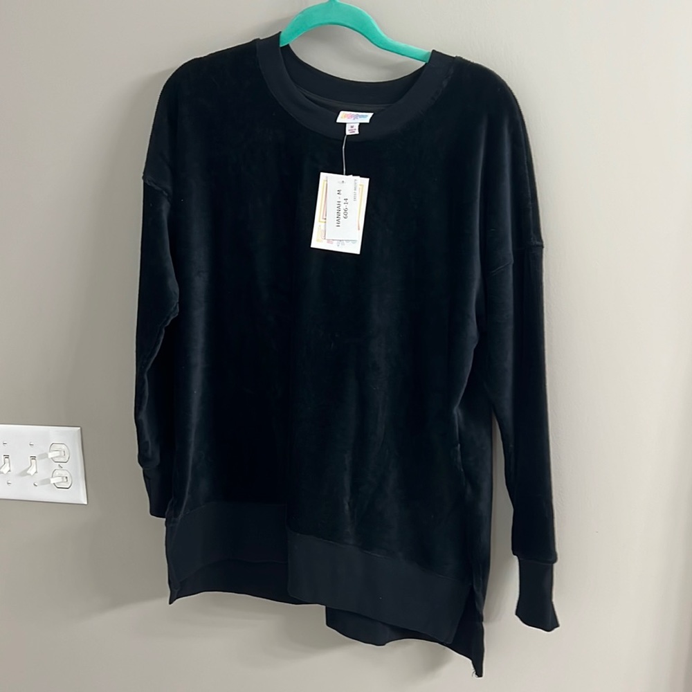 LuLaRoe Hannah sweatshirt